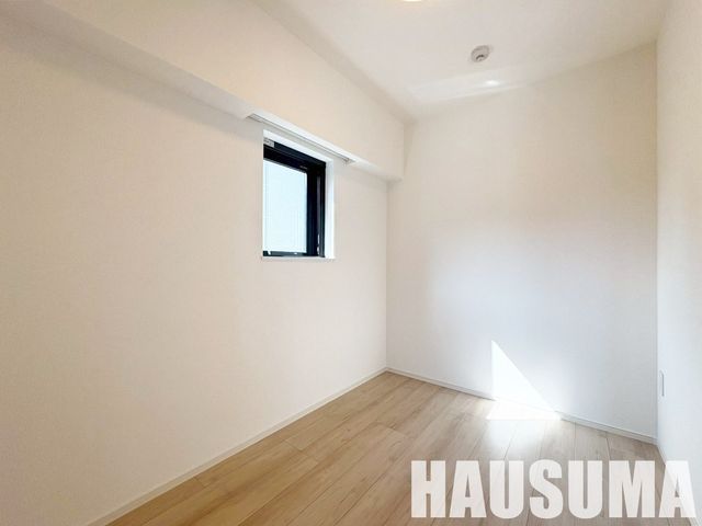 �y���̑������E�X�y�[�X�z�@���r���O/����