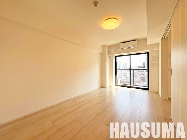 �y���ԁE���r���O�z�@���r���O/����