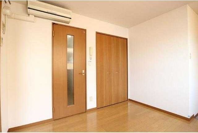 �y���̑������E�X�y�[�X�z�@