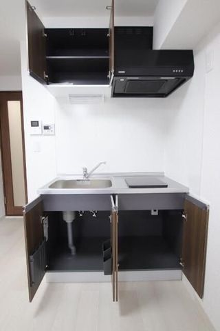 �y�L�b�`���z�@