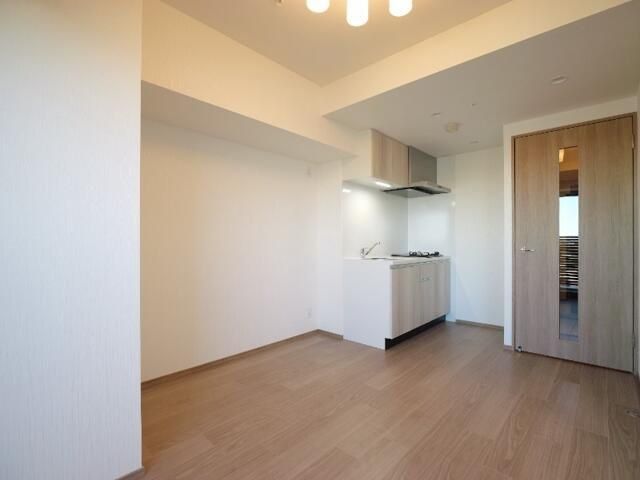 �y���̑������E�X�y�[�X�z�@