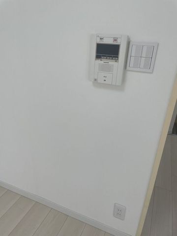 �y���̑��ݔ��z�@���������ʐ^�g�p�i���]�j