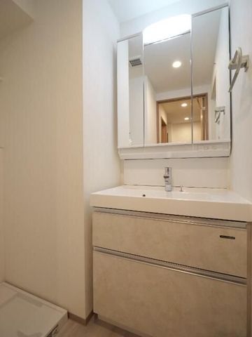 �y���ʏ��z�@