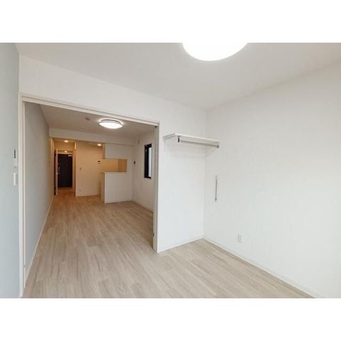 �y���̑������E�X�y�[�X�z�@