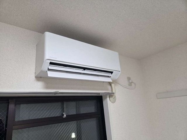 �y���̑��ݔ��z�@