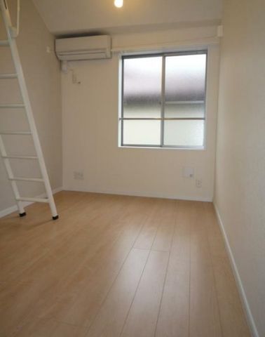 �y���ԁE���r���O�z�@����