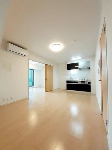 �y���ԁE���r���O�z�@