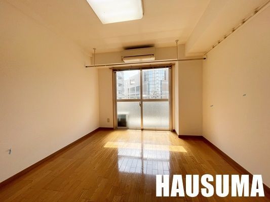 �y���ԁE���r���O�z�@���r���O/����