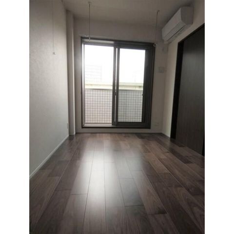 �y���ԁE���r���O�z�@