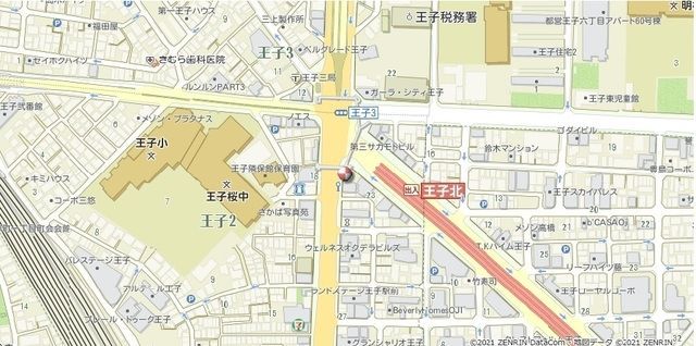 �y�n�}�z�@