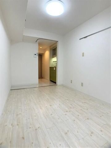 �y���̑������E�X�y�[�X�z�@