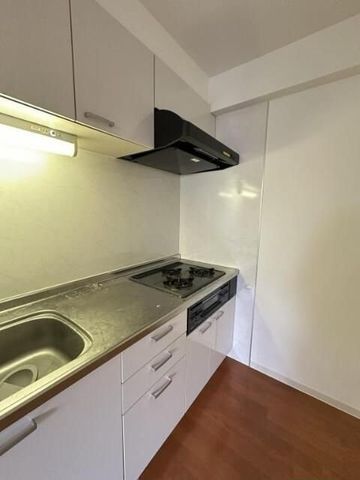 �y�L�b�`���z�@