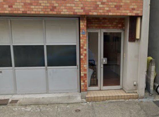 �y�G���g�����X�z�@�G���g�����X