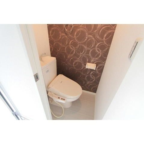 �y�g�C���z�@