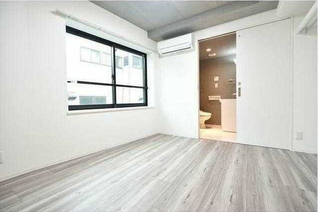 �y���̑������E�X�y�[�X�z�@