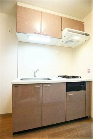 �y�L�b�`���z�@