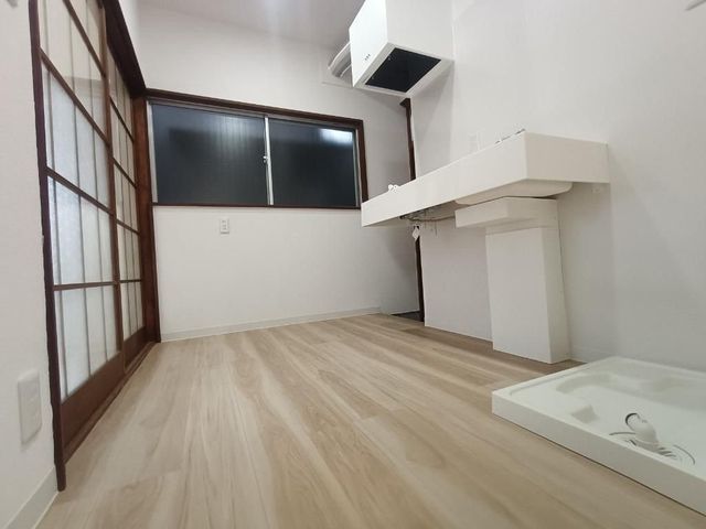 �y���̑������E�X�y�[�X�z�@