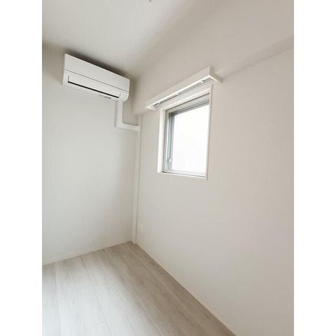 �y���̑������E�X�y�[�X�z�@