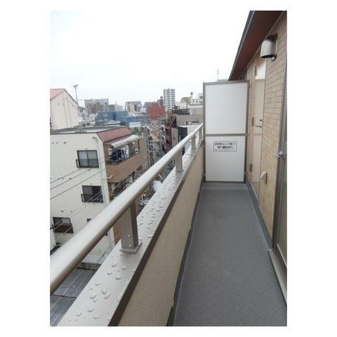 �y�o���R�j�[�z�@