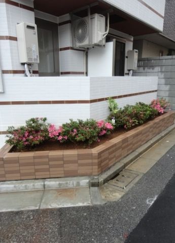 �y���̑��ݔ��z�@�O��