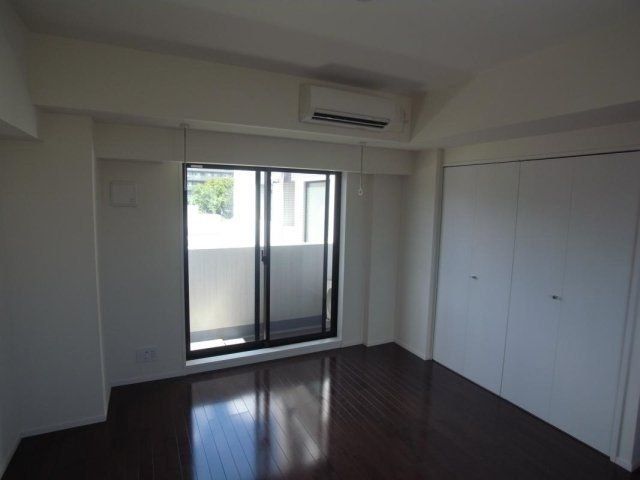 �y�Q���z�@