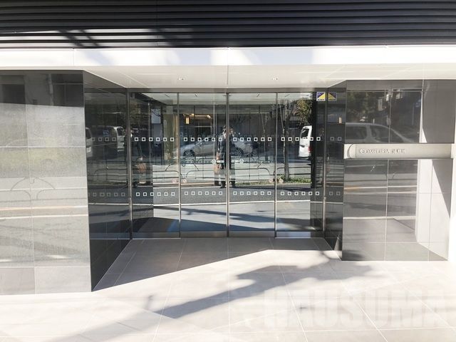 �y�G���g�����X�z�@�G���g�����X