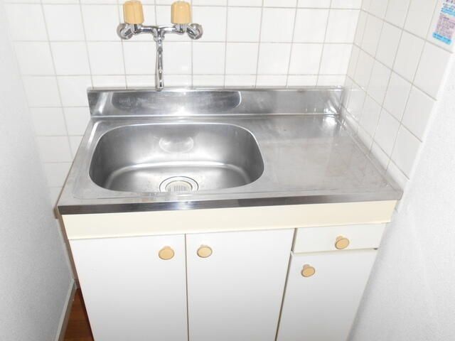 �y�L�b�`���z�@