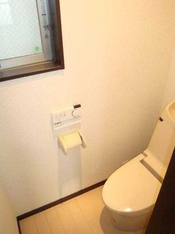 �y�g�C���z�@