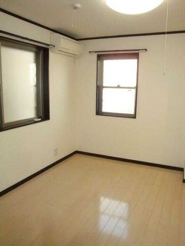 �y���̑������E�X�y�[�X�z�@