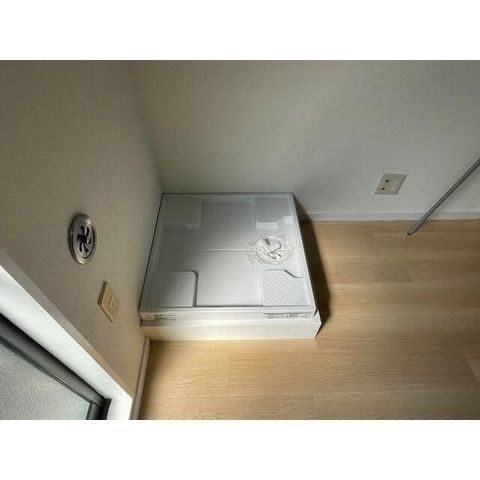 �y���̑��ݔ��z�@
