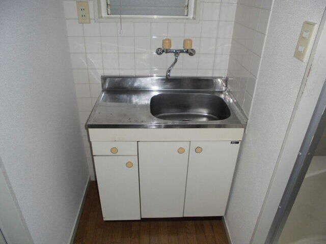 �y�L�b�`���z�@