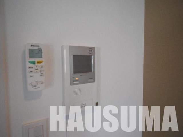 �y���̑��ݔ��z�@���j�^�[�t�C���^�[�z��