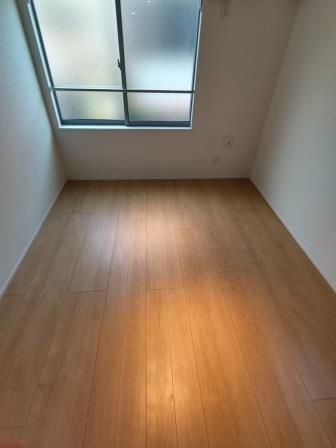 �y���ԁE���r���O�z�@