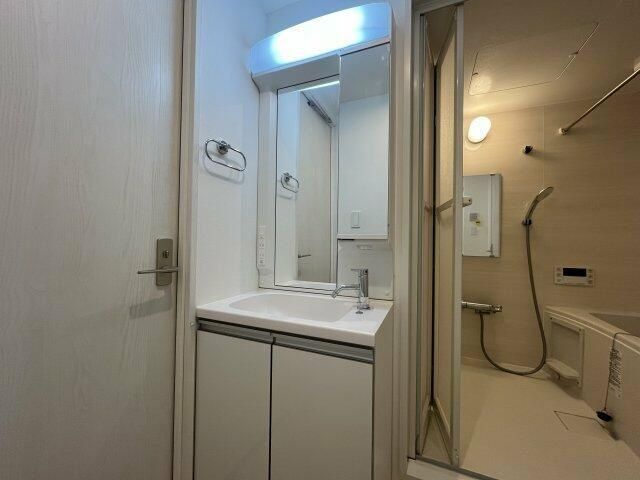 �y���ʏ��z�@