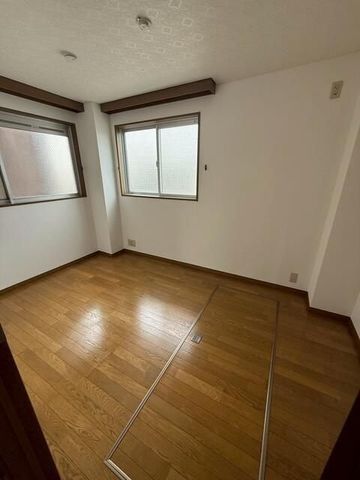 �y���̑������E�X�y�[�X�z�@