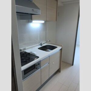 �y���ԁE���r���O�z�@