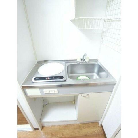 �y�L�b�`���z�@