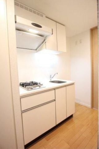 �y�L�b�`���z�@