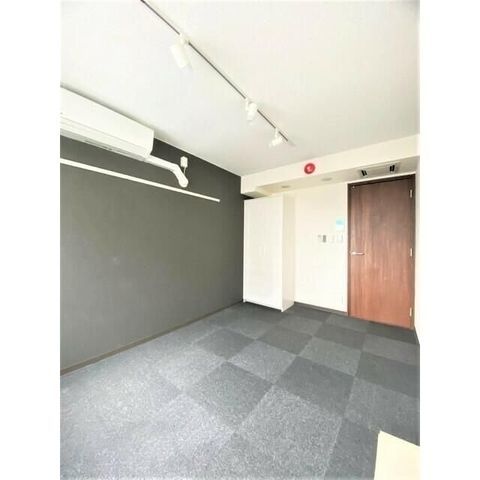 �y���̑��ݔ��z�@