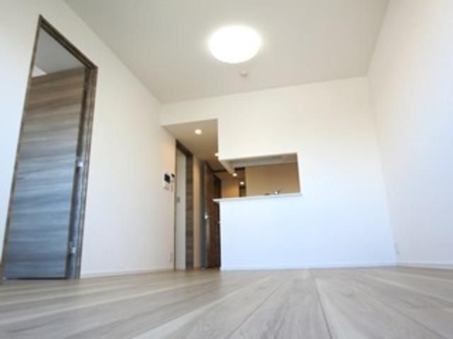 �y���ԁE���r���O�z�@