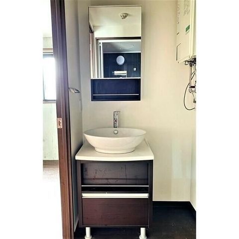 �y���ʏ��z�@