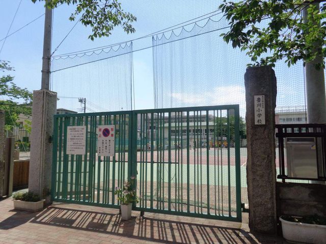 �y���Ӂz�@�k�旧�L�쏬�w�Z �k��7���B 560m