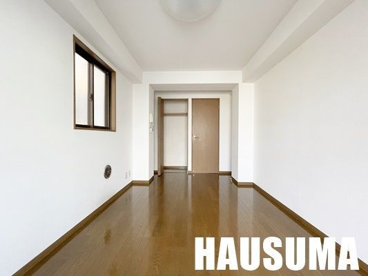 �y���̑������E�X�y�[�X�z�@���r���O/����