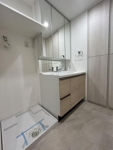 �y���ʏ��z�@