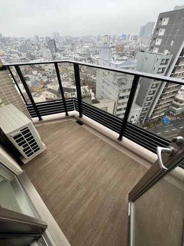 �y�o���R�j�[�z�@