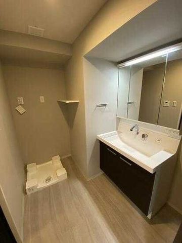 �y���ʏ��z�@