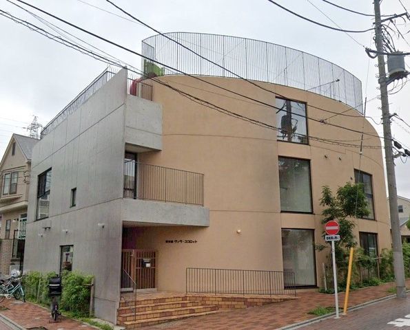 �y���Ӂz�@�ۈ牀���B���E�R�R���b�g �k��9���B 710m