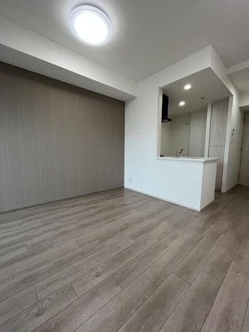 �y���ԁE���r���O�z�@