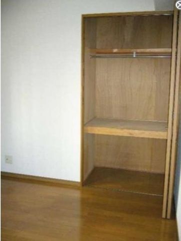 �y���ԁE���r���O�z�@