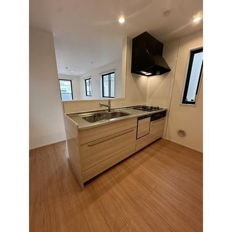 �y�L�b�`���z�@